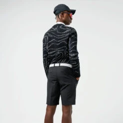 J.Lindeberg Stuart Stripe Golf Shorts 12 J.Lindeberg Stuart Stripe Golf Shorts -Golf Sale Store J.Lindeberg SS22 Stuart Stripe Golf Shorts GMPA05577 9999 Code TSLIN012 34 W Black Model 2